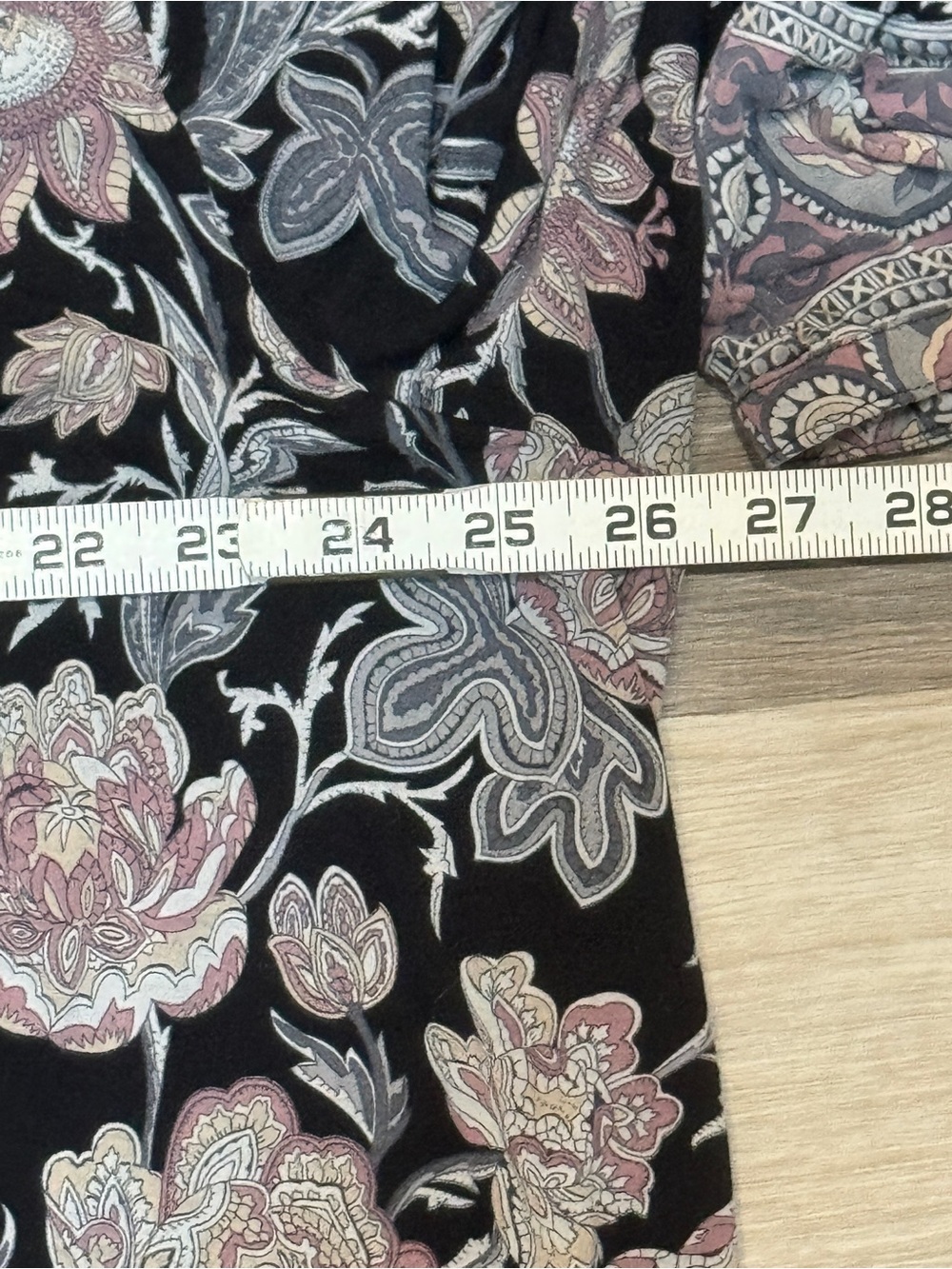 Men's Shirt Subcategory Classification - Picture 6 of 10